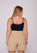 Shorts em Alfaiataria Bege