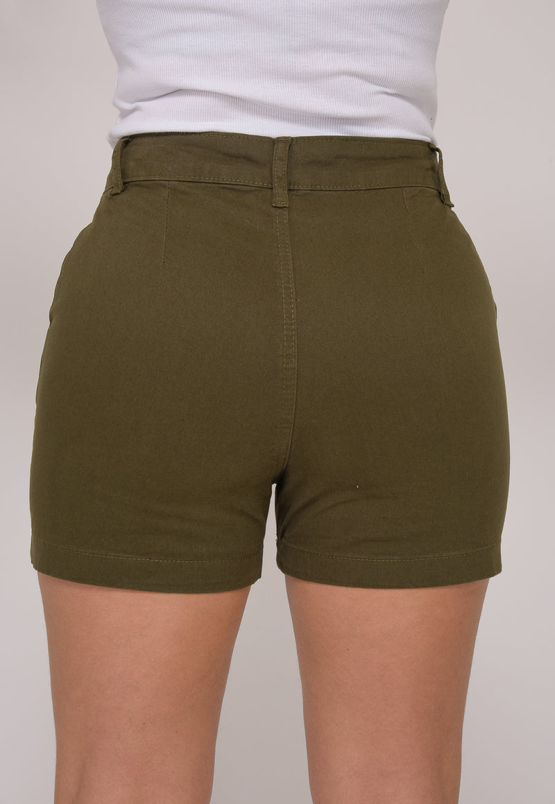 Shorts Cintura Média com Bolsos Laterais Verde Musgo