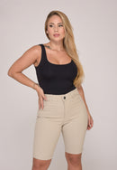 Bermuda Sarja Lycra Bege Claro