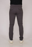 Calça Skinny em Sarja Elastano Cinza