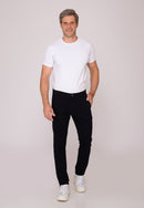 Calça Slim em Sarja Elastano Preta