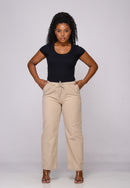 Calça Casual em Sarja Bege.