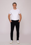 Calça Slim em Sarja Elastano Preto