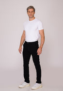Calça Slim em Sarja Elastano Preto