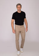 Calça Slim em Sarja Elastano Bege