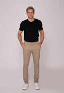 Calça Slim em Sarja Elastano Bege