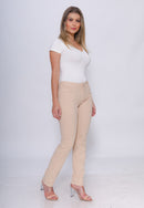 Calça Skinny em Sarja Elastano Creme Claro