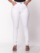 Calça Skinny em Sarja Lycra Branca